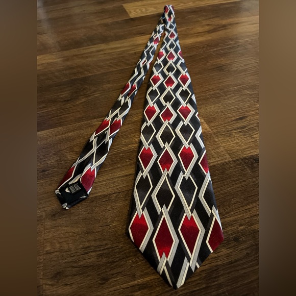 ONDEE Men's Handmade Silk Italian Designer Necktie Black Red Diamonds Italy - Picture 2 of 3
